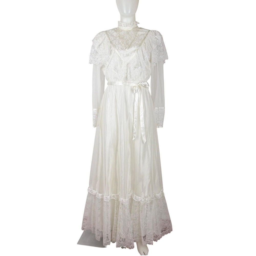 Vintage 70s 80se White Lace Victorian Maxi Dress High Neck Capelet Wedding Prom